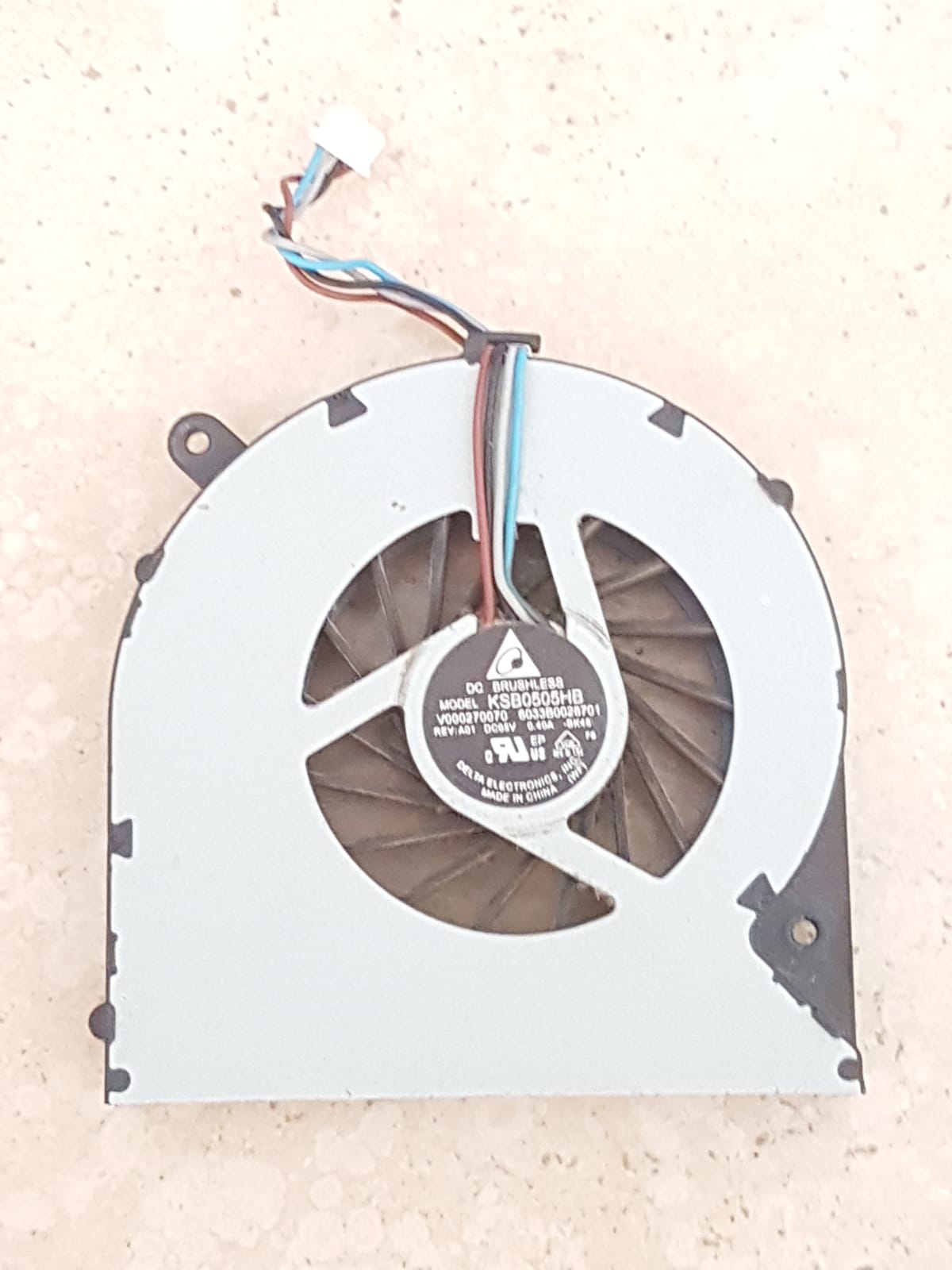 VENTILADOR TOSHIBA L850 C850 6033B0028701 TSABL850VRS